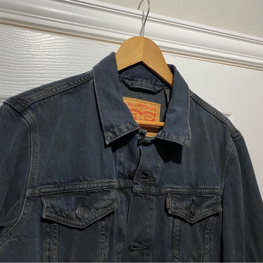 Vintage Black Jean Levi’s Jacket